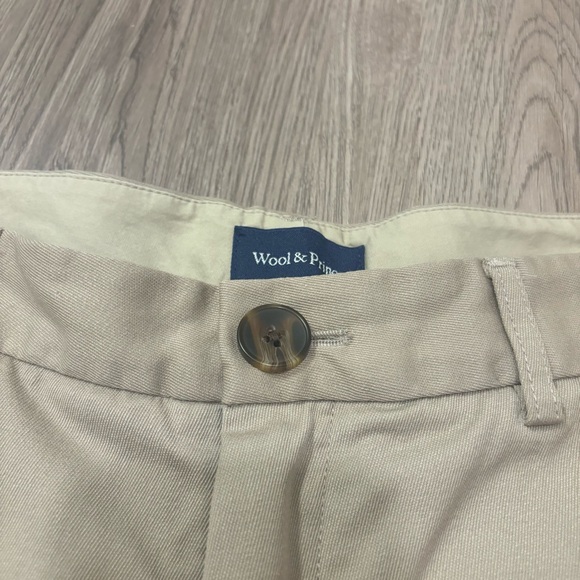 Wool & Prince Merino Wool Chino Khaki Tan Shorts Men’s 34 7” Inseam - Picture 3 of 5